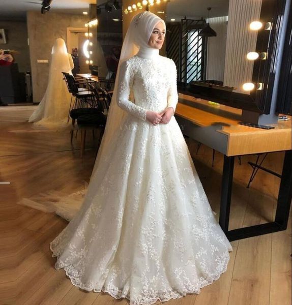 2021 Abito da sposa musulmano per perle in pizzo avorio islamico senza maniche lunghe di hijab abiti da sposa arabi Dubai Bride Abiti Modest9061559