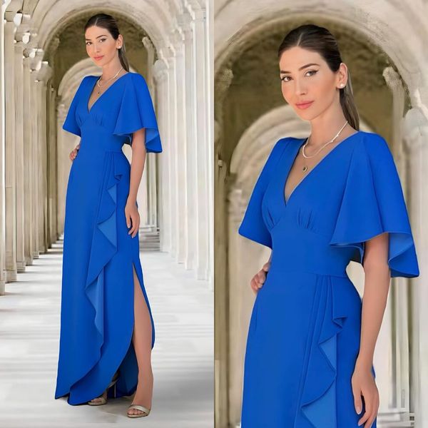 Chic Royal Blue Mutter der Braut Kleider gegen Nacken kurze Ärmel Hochzeit Gastkleider Seite Splitdes fassenlange Abendkleider