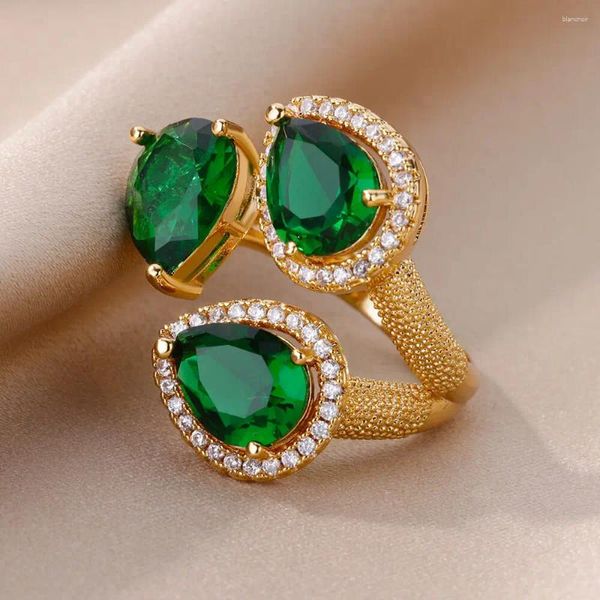 Anéis de casamento Luxury Pear Cut Green Stone Big Cocktail para mulheres Gold Water Grow Drop Zircon Bands