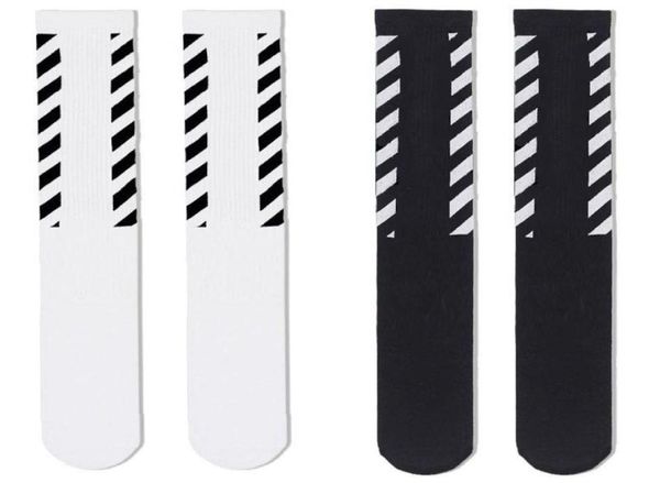 MEN039S SOCKS 2021 OFF HARAJUKU White Men Hip Hop Fashion Streetwear Knee High Skateboard Basketball Sports Outdoor Sports1855673