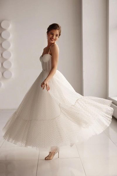 Partykleider Prinzessin Kurzes Hochzeitskleid 2024 Eine Linie Schatz Spaghetti Gurte Dot Tüll Brautkleid Schnürung Rückenlänge Custom Custom