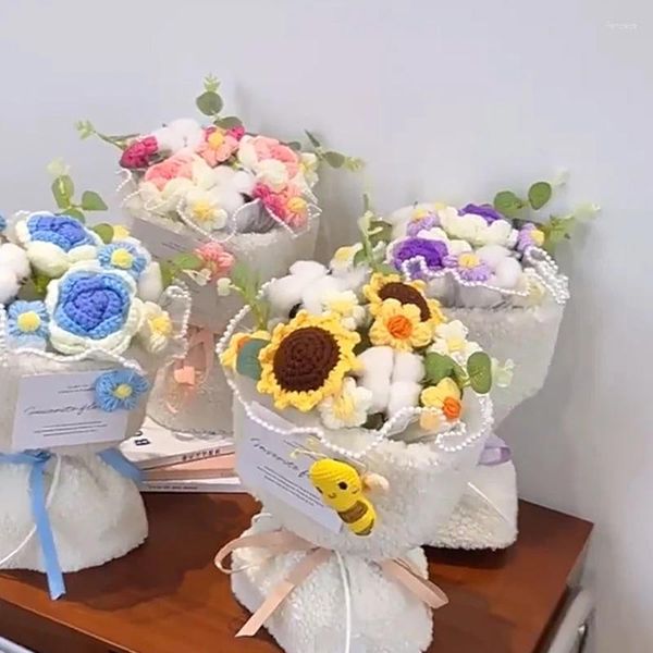 Düğün Çiçekleri El Knited Crochet Buket Ev Dekorasyon Mezuniyeti Rose Sevgililer Günü Hediyesi