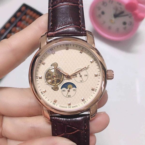 Смотреть наблюдения AAA New Lao Lao Leather Belt Fashion Watch Calendar Mens Mechanical Watch