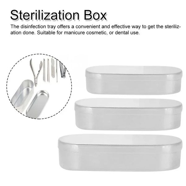 Коробка с стерилизатором маленького маникюра стоматолога для ногтей.