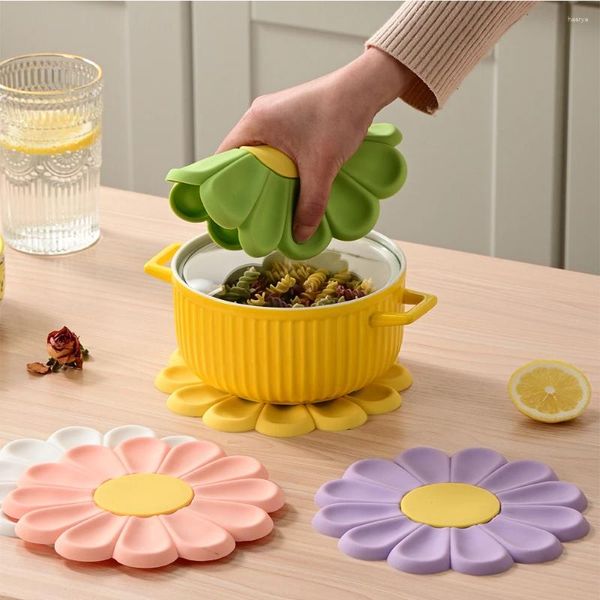 Tischmatten Gänseblümchenblüten hitzebeständige Silikonmatte Getränke Tasse Untersetzer Nicht-Schlupf-Topfhalter-Placemat Küchenzubehör Pads Pads