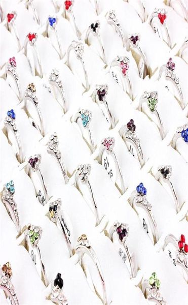 Qianbei 50pcs Impostare lotti misti interi Scheroni di strass di cristallo lucido per bambini Engagement Engagement Fare Bridal Ring Gioielli1981319442239