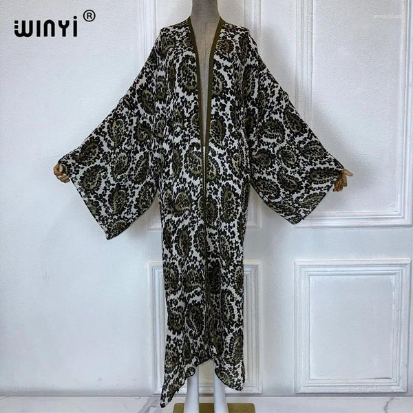 Europa Plissee Kleid Fashion Beach Tragen eleganter Afrika Frauen Strickjacke Urlaub Retro Print Kimono Cover-ups für