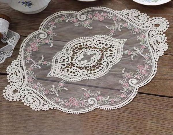 Tavolo in pizzo francese vintage tavolo tavolo insinterato ricamato tovagliolo pastorale in stile europeo comodino decorazione rosa placemat9816725