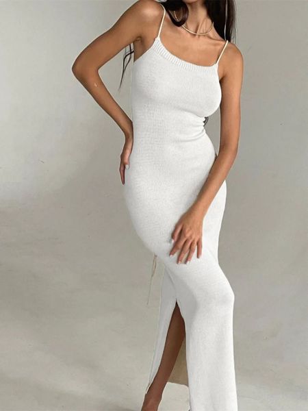 Vestido branco de malha elegante Mulheres de espaguete sexy tiras de espaguete de costas Bodyless MAXI Dress Vestido Restas de fenda de fenda 240425