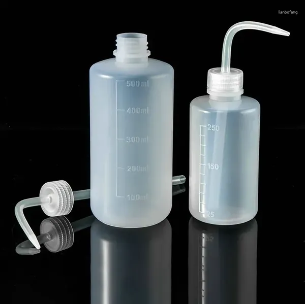 2 pezzi/lotto 250 ml da 500 ml di pressione in plastica in plastica Lavaggio Bottle lavaggio con linee di scala da laboratorio Gardening da laboratorio