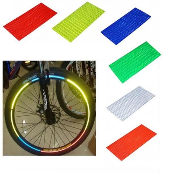 B014 Fluorescente MTB Bike Bike Bicycle Motorcycle Piene di pneumatici per pneumatici Adesivi riflettenti Strip Disal Tape Safety Silver Fashion Fashion8330211