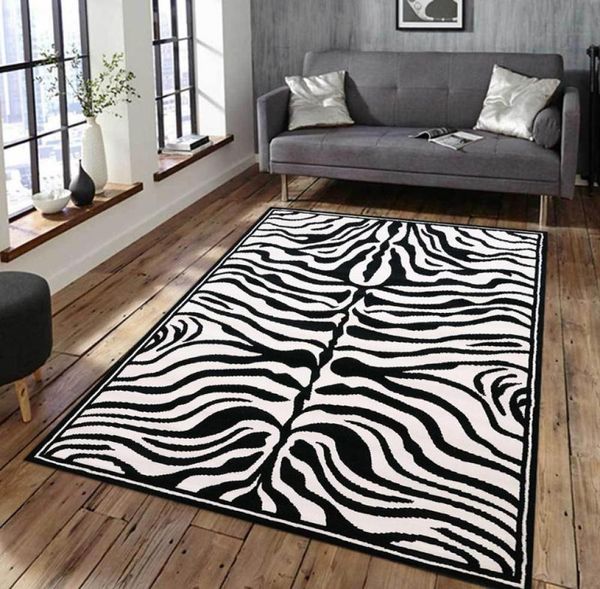 Tappeti tappeti zebra pelli di animale bianco nero stampare tappeto soggiorno tappeto moderno decorazione per casa moderna camera da letto divano antislip3530587