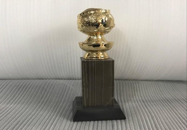 Troféu de Prêmio Globo de Ouro 10 polegadas com o logotipo HFPA carimbado em Gold26cm High Gold Color Good Globo de Ouro4899970