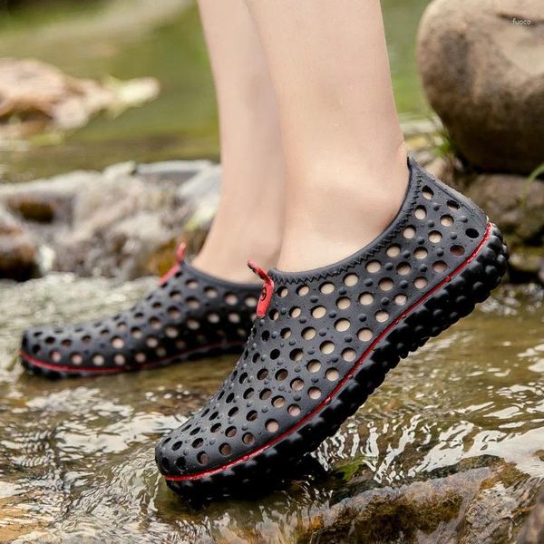 Sapatos de água de chinelos masculinos sem escorregamento