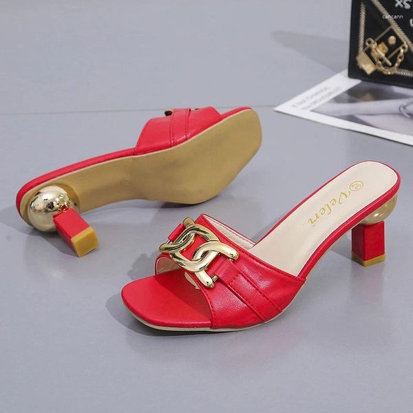 Scarpe eleganti sandali da donna estate sandali femminile golden metal chain da donna vetrini casual per le muli indoor