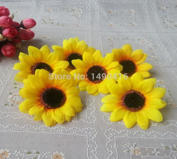 6,5 cm di fiori di seta decorativa artificiale per berretto fai -da -te per la decorazione della casa per la casa per la casa PROPS4629133