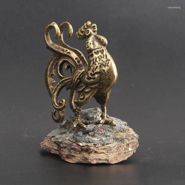 Figurine decorative in ottone cinese antico creativo di pollo creativo di pollo ornamento artigianato Decorazione e miniature per uffici a sospensione e miniature