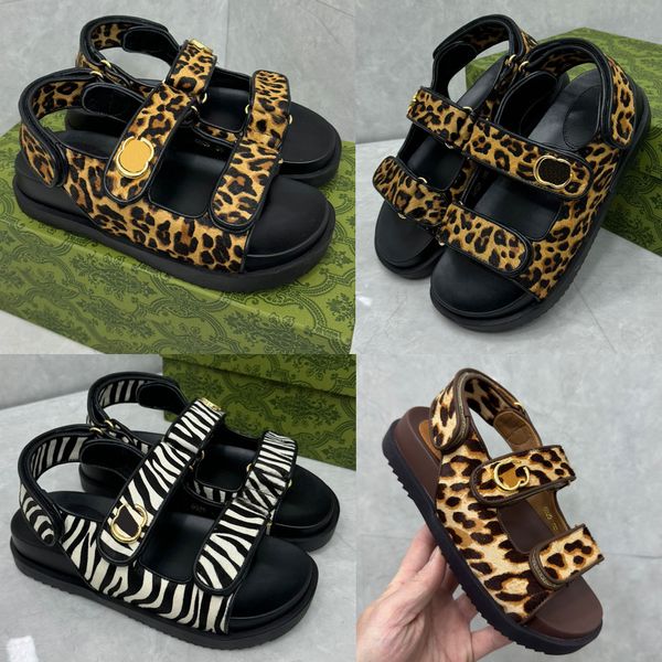 Sandales doppelgurgose Femme Womens Doppelsandalen 771748 Designer Sandalen braune schwarze Leopardendruckfell Effekt Stoff Sandale Flache Sandalen Neueste Kollektion Sandale Sandale