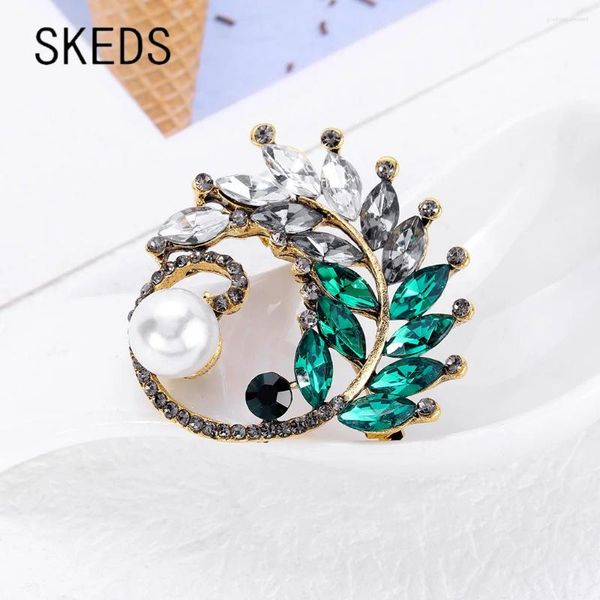 Броши Skeds Fashion Creative Женщины Crystal Pearl Flower Brooch Pin Elegant одежда