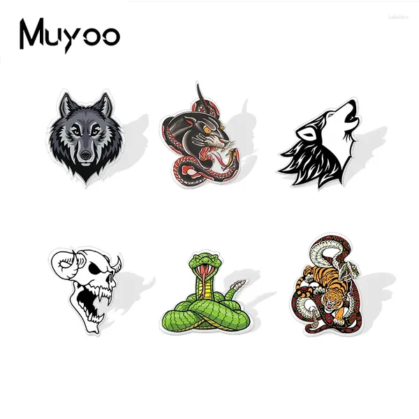 Broches Chegada vintage Tiger Wolf Skull Snake Animal Tattoo Padrão Impressão Epóxi acrílico Pins Presentes para homens