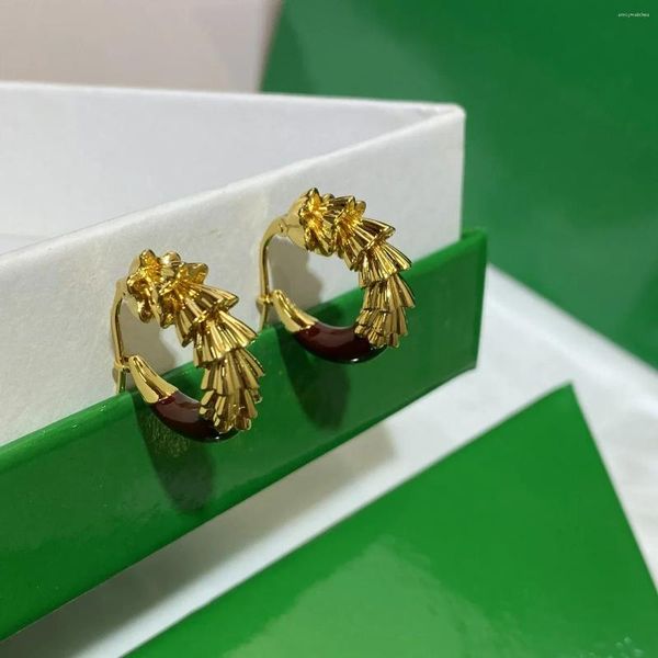 Dangle Ohrringe Fashion Europe Designer Marke Red Brown Brass Plattiert 24.000 Gold Ohrring Frauen Luxusschmuck Trend