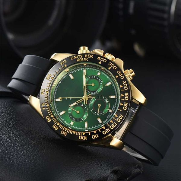 Uhr Uhren AAA 2024 MENS HOT SALING MENS MENS SILICON TAPE LOW WATCH Quarz Multi funktional Uhr HHC6