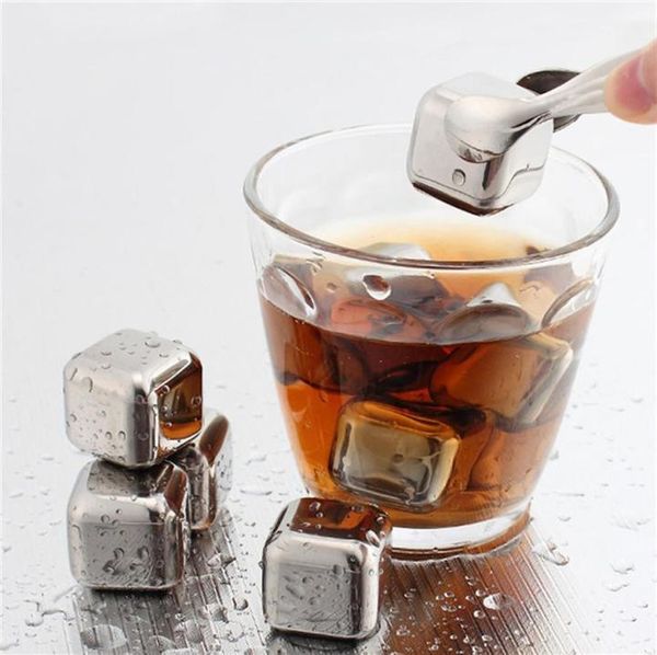 Cubos de gelo reutilizáveis de aço inoxidável de metal pedras arrepiantes para Whisky Wine Bar KTV Supplies Magic Wiskey Wine Cervey Cooler em Bulk412046246