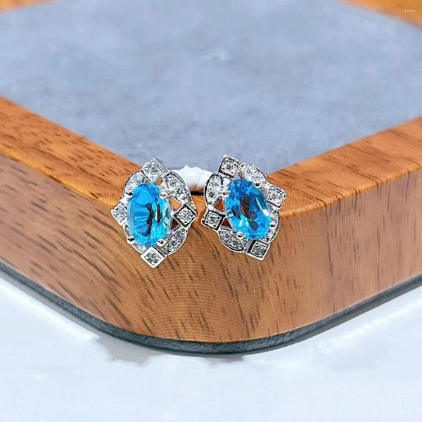 Bolzenohrringe mit natürlicher Schweiz Blau Topaz Edelstein 6 8mm S925 Silberschmuck für Frau