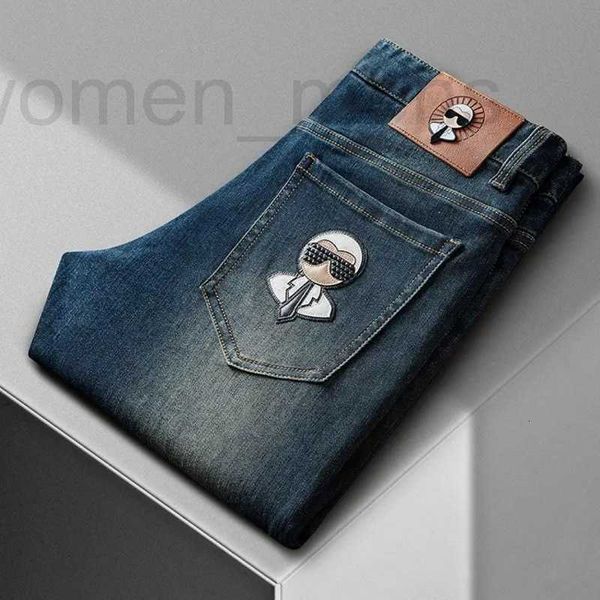 Designer de jeans masculino French Lao Foye Primavera/Verão Denim Four Seasons High End Bens Europeu Luz de luxo de luxo bordado Slim Fit Dhdx