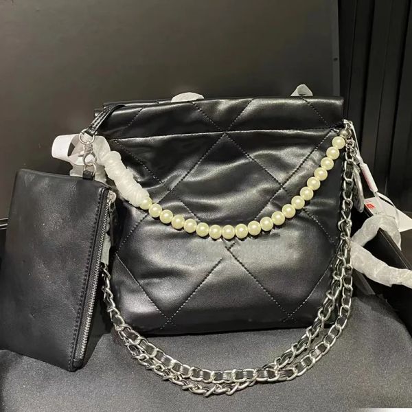 Designer 22 Hobo Quilted Mini tote Shopping Borse France Brand Luxury Brand C Pearls Chain Women Women Hobos Borse Lady Crossbody Silver Cink Leathe