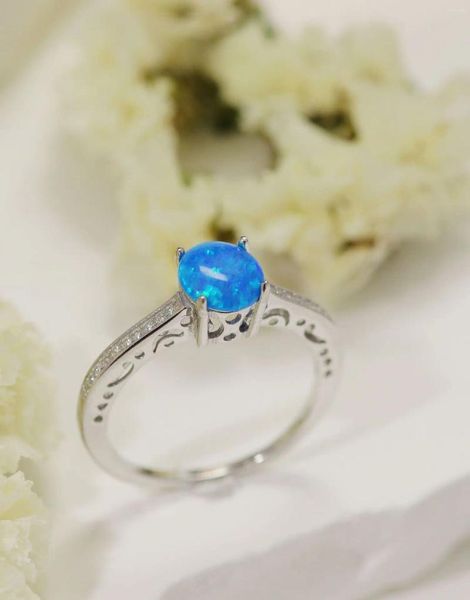 Ringos de cluster 2024 Moda em forma de ovo Micro incrustado anel feminino com ornamento de joias de diamante de alto senso 925 prata esterlina