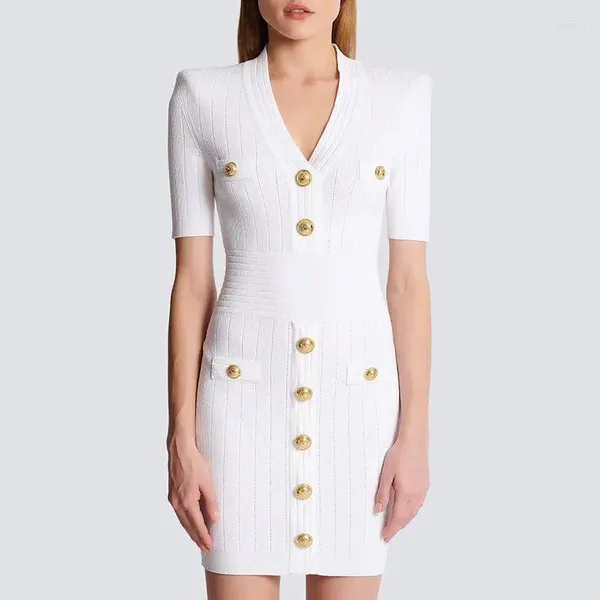 Abiti per feste 2024 Sociate estiva Elegante maglia a maglia a Vesta alta Falma in vita Small White Dressing Abito per donne