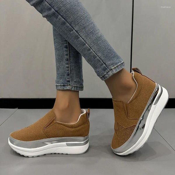 Casual Schuhe für Frauen 2024 Schnürmanschette Frauen vulkanisieren Outdoor-Turnschuhe Feste Farbschwamm unter Boden Damen Damen