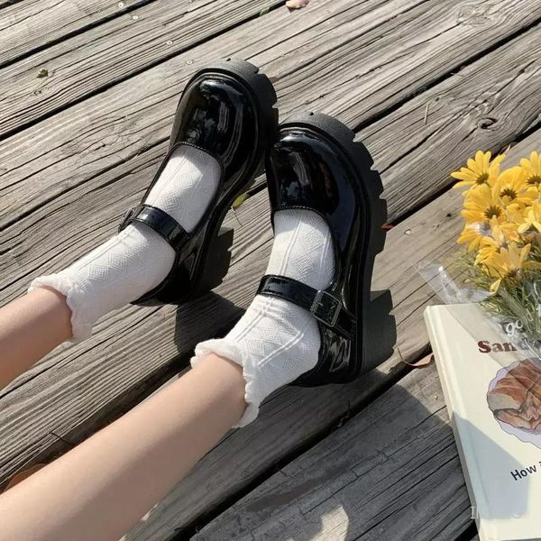 Dress Scarpe Woman 2024 Trend Mary Janes Women Girls Vintage High Heel Platform Lolita Shoe Style College Student Pompe di grandi dimensioni 43