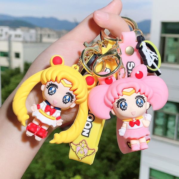 Anime Sailor Moon Schlüsselbund niedliche Figur Doll Paar Tasche Anhänger Keyring Auto Schlüsselketten Schmuck Spielzeuggeschenk für Männer Frauen Freunden