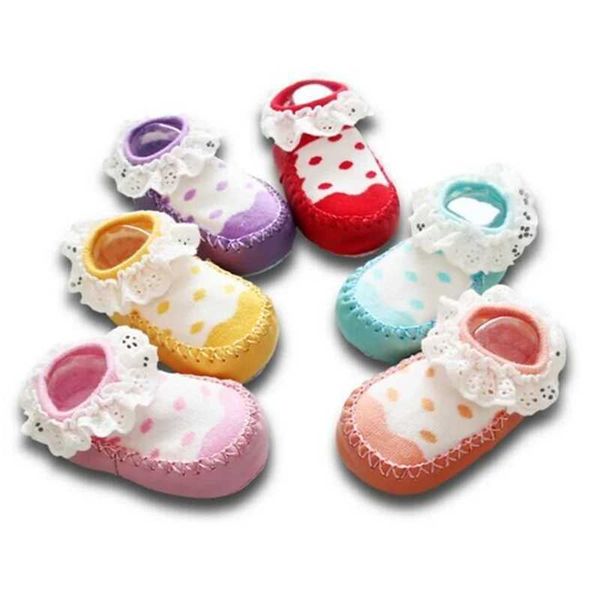 Çocuk Çorap Moda Bebek Kızlar İlk Yürüyüşçüler Ayakkabı Yumuşak Beşik Ayakkabı Çiçek Yay Knot Pamuk Ayakkabı Y240504