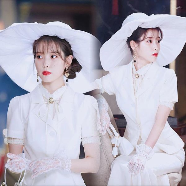 Abiti da lavoro IU Del El 2 pezzi set coreano Blazer White Blazer Women Women Fishtail Skirt Shirt Shirts Signora Eleganti Due