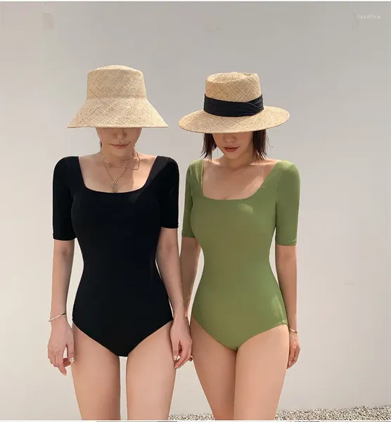 Media feminina Korea Sexy Mesh Cut Hollow Out High Swimsuit Lady Monokini One Piece Mulheres Meninas de banho Terno de banho