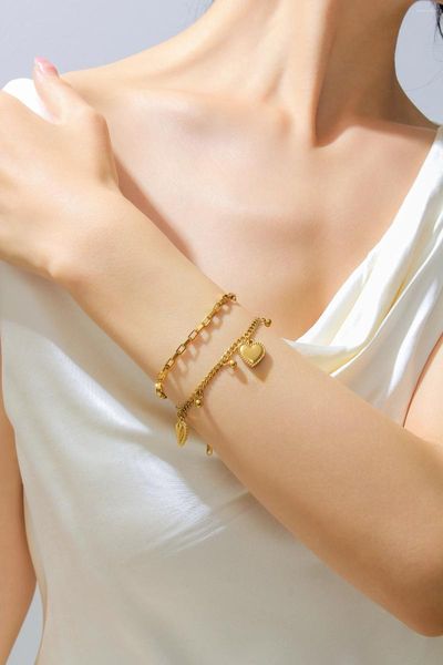 Braccialetti di fascino 1pc adorabile oro inossidabile in acciaio inossidabile bracciale per il cuore per le donne ragazze per la mamma