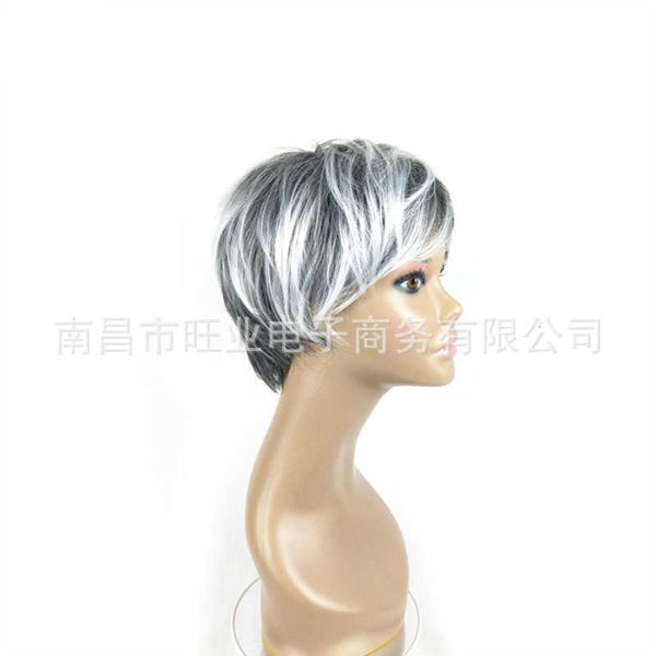 Peruca de temperatura da feminilidade Cabelo curto Gradiente de rosto de face de face de alta venda A capa de seda falsa da cabeça