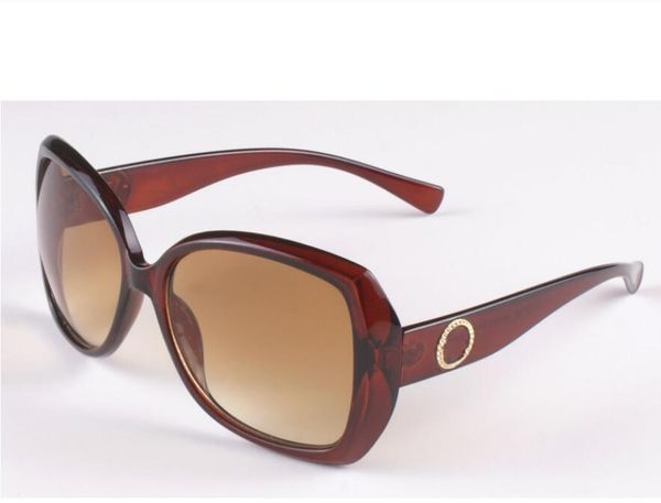 Occhiali da sole donna occhiali da sole occhiali da sole in plastica a basso prezzo occhiali di alta qualità telaio quadrato per lady 8012