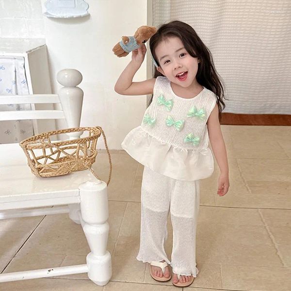 Roupas Conjuntos de verão Conjunto de verão Garotas cáqui finas 2024 Childrens Butterfly Doll camisa de calças compridas roupas de bebê de duas peças