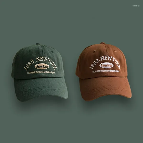 Ball Caps 1989 Amerikan Vintage Erkek ve Kadın Beyzbol Sokağı Nakışları Düz ​​Siyah Beyaz Hip Hop Kapağı