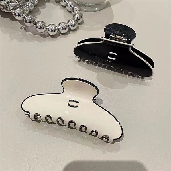 Designer Jewelry Brand Lettera Black White Hair Clips Classic Shark Hair Clip Hairpin Girls Hairjewelry Accessori