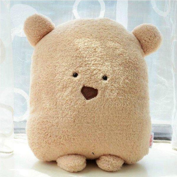 Doug Bear Triângulo Urso Hold Hold Plush Pillow Cushion Toys Toys macios Sofá da cama de mão Casagem de desenho animado Decoração de casa 299c