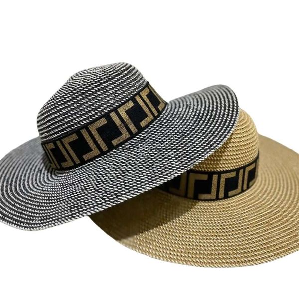 Дизайнер моды соломенной шляпы мужчины, женщины, шляпа с подготовительными шляпами, солнцезащитная защита летние путешествия пляж Sunhat Luxury Lady Trend Письмо с большими карманами