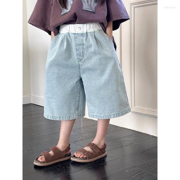 Pantaloni 2024 Summer Children Giolo chiaro Versione coreana coreana Ragazzi e ragazze che girano a cilindri dritti pantaloncini per leisure di marea