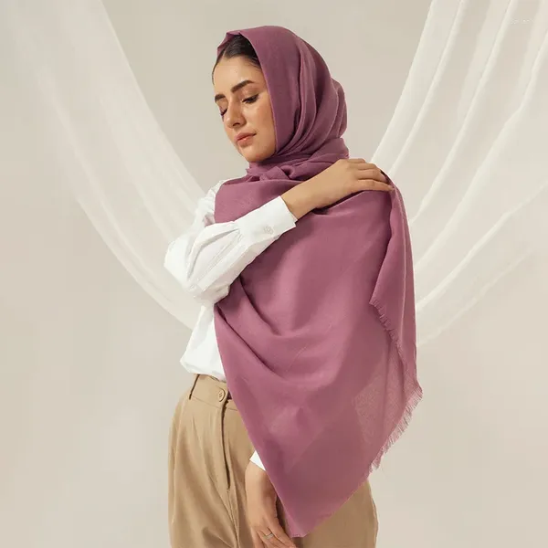 Ethnische Kleidung verkauft einfaches leichtes Gewicht Hijab Exklusive Hijabs Rayon Cotton Exlarged Quaste