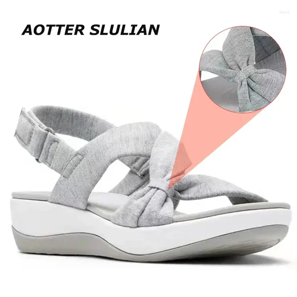 Elbise ayakkabıları artı beden Womens's 2024 Yaz Tatil Spor Sandalet Ankl Strap Sihirli Çubuklar Giyen Bayanlar Hafif Platform Ayakkabı