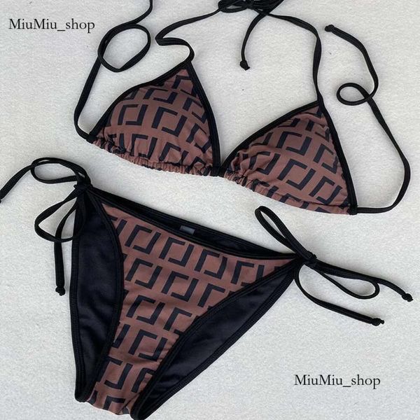 Luxus Womens Bikini Designer Sexy Beach Bikinis Schwimmanzug Modebrief gedruckt Schnüre -up Summer Split Bikinis für Frauen 833